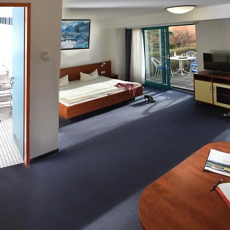 Landessportschule Otel 3*