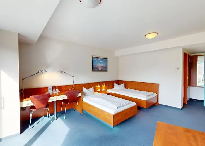 Otel Landessportschule Bad Blankenburg